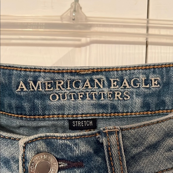 American Eagle Outfitters Women's Blue Denim Shorts - Picture 2 of 4